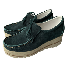 Cargar imagen en el visor de la galería, Mocasines Borlas para Mujer en Piel Gamuza
