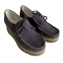 Cargar imagen en el visor de la galería, Mocasines Borlas para Mujer en Piel Gamuza