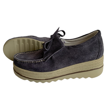 Cargar imagen en el visor de la galería, Mocasines Borlas para Mujer en Piel Gamuza