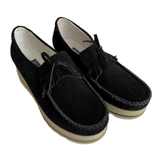 Cargar imagen en el visor de la galería, Mocasines Borlas para Mujer en Piel Gamuza
