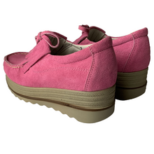 Cargar imagen en el visor de la galería, Mocasines Borlas para Mujer en Piel Gamuza