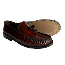 Cargar imagen en el visor de la galería, Mocasines Borlas para Hombre en Piel