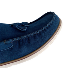 Cargar imagen en el visor de la galería, Mocasines Borlas para Hombre en Piel Gamuza