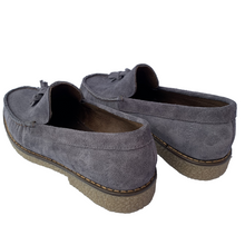 Cargar imagen en el visor de la galería, Mocasines Borlas para Hombre en Piel Gamuza